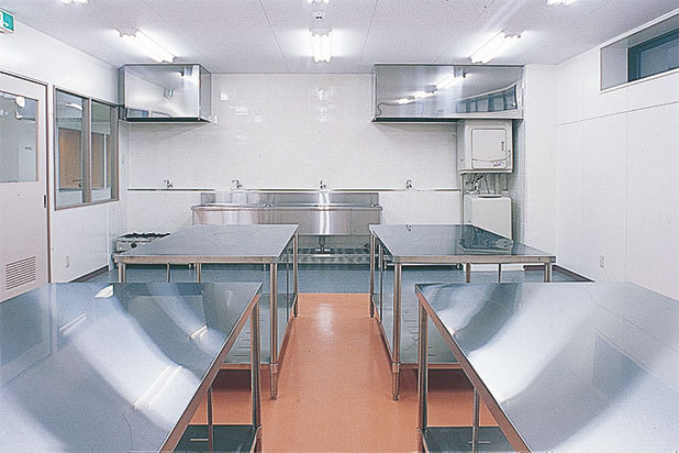 染色・製帽室